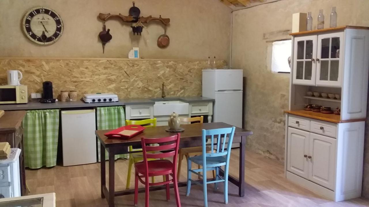 La Grange De Gournay Bed & Breakfast Exterior foto